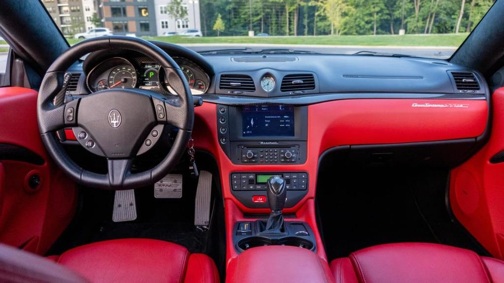 2015 Maserati Granturismo MC photo 8